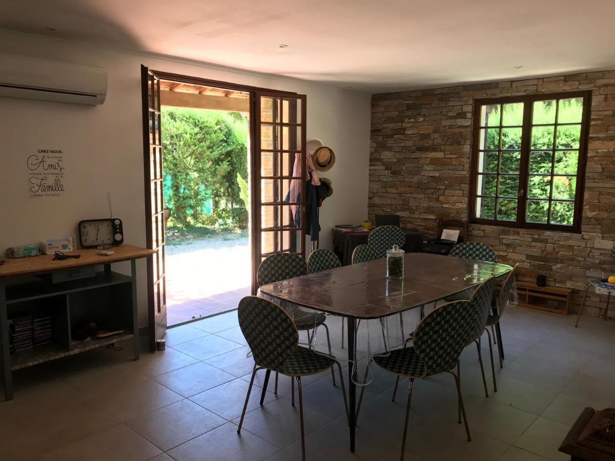 Villa En Buena Hora à Saze  Extérieur photo